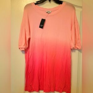 Short Sleve woman's top. NWT